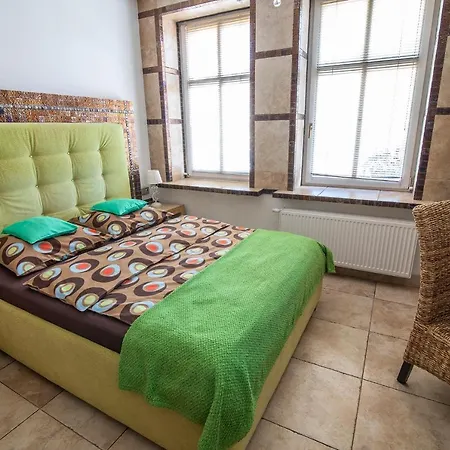 Center Apartman *